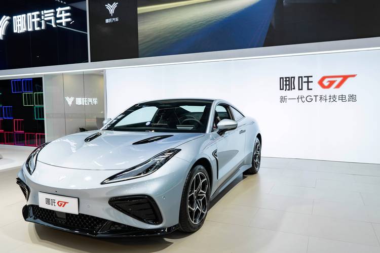 惠州惠阳区凯浪乐企业管理咨询哪吒汽车在智能汽车领域的表现，领途汽车在新能源汽车市场中的影响力